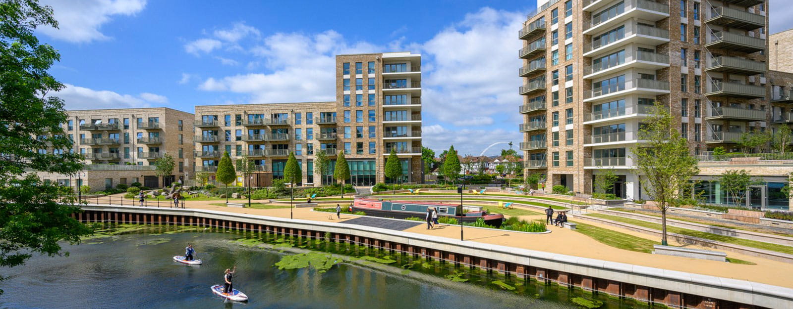 An exterior image of Phase 1 at Grand Union during a sunny day